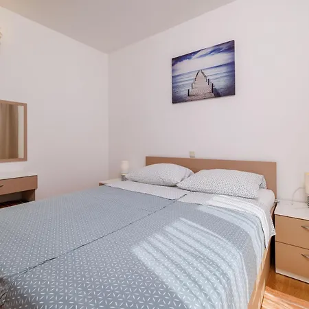 Apartamento Marija Mundanije