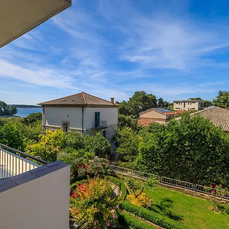 Marija Apartamento Mundanije