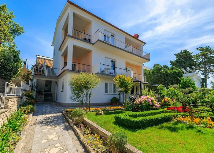 Apartments Marija Apartment *